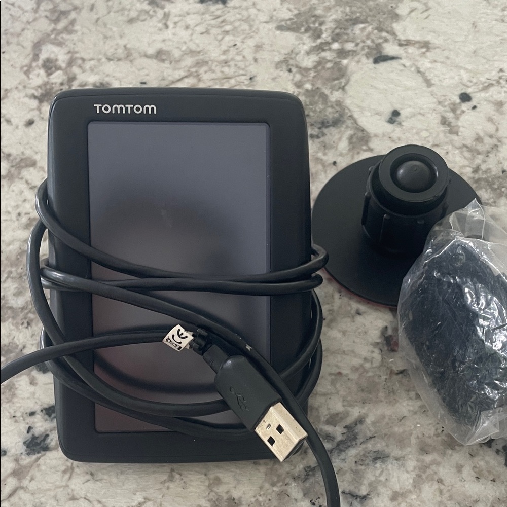 TomTom GPS Navigation Device with Accessories